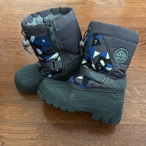 Kids Snow Boots